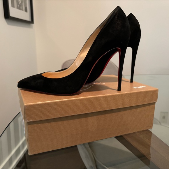 Christian Louboutin Pigalle Suede pumps - Picture 3 of 10
